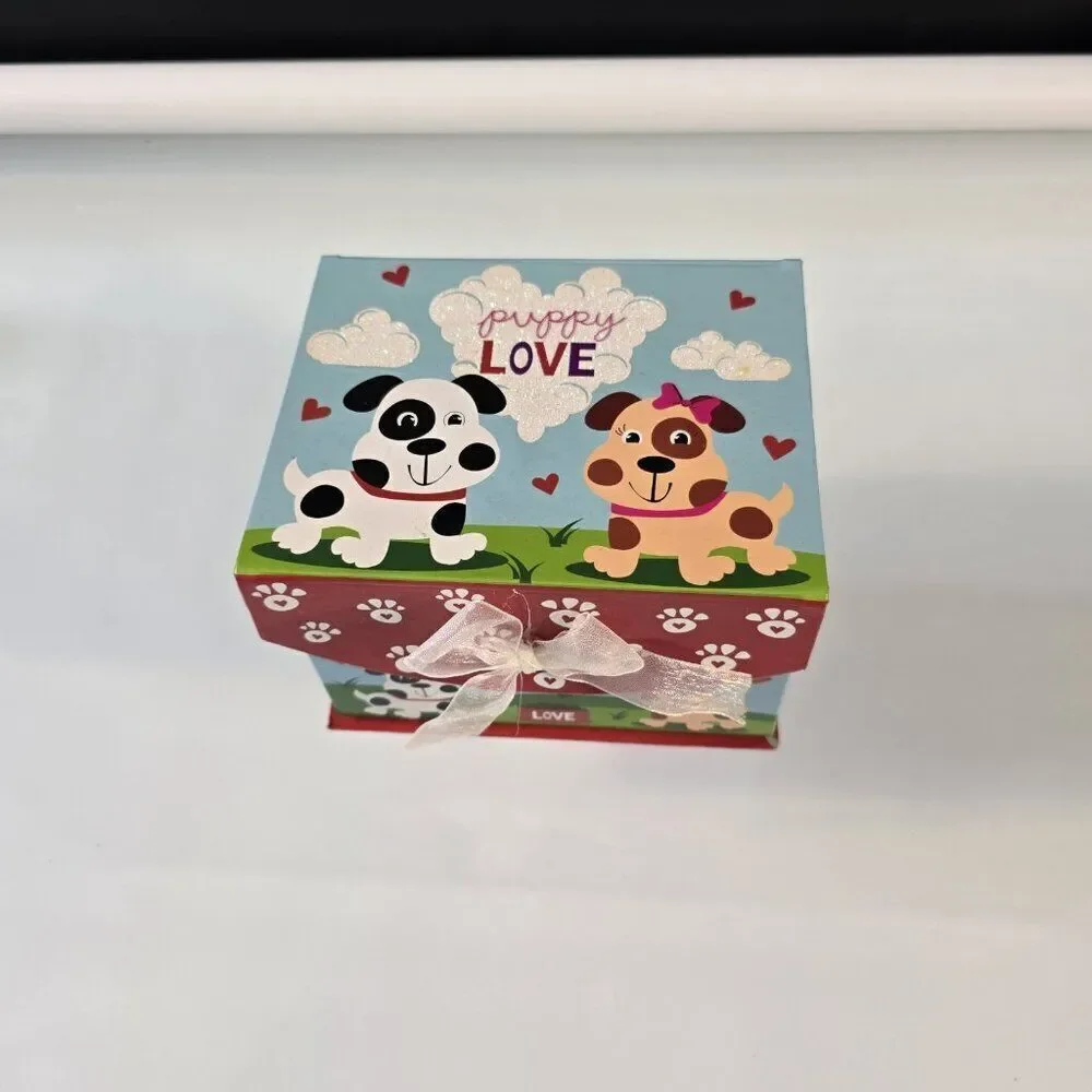 Puppy Love Cardboard Gift Box